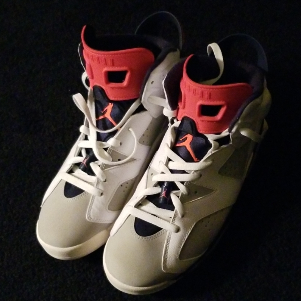 Jordan 6 Tinker size 10 Almost Perfect